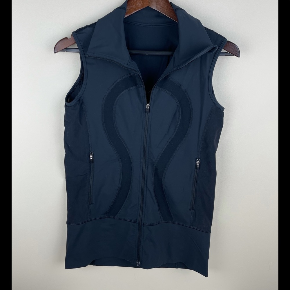 Lululemon Remix Stride Vest RARE Reflective Birds Black UNICORN